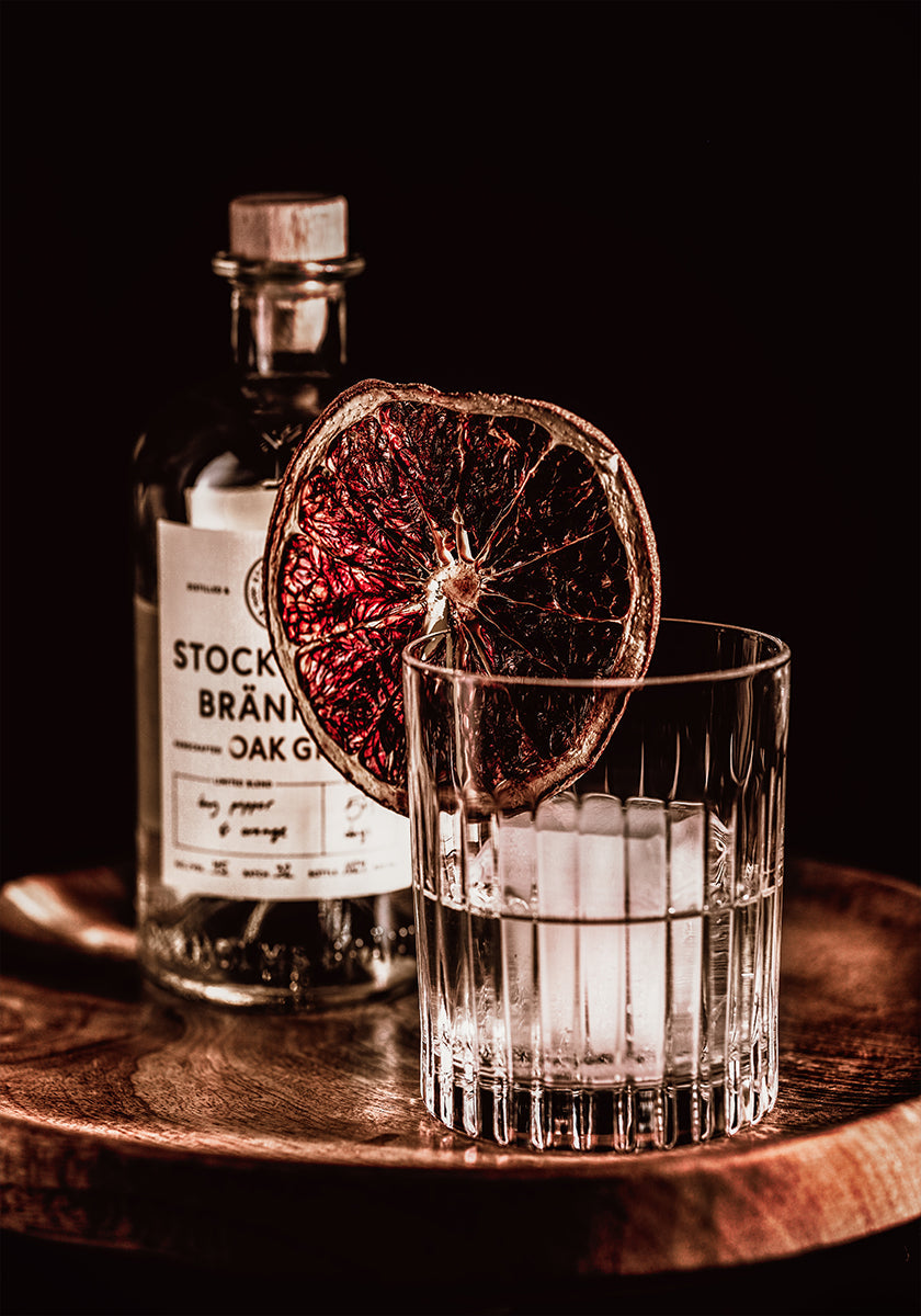 Das Sipping Gin Poster