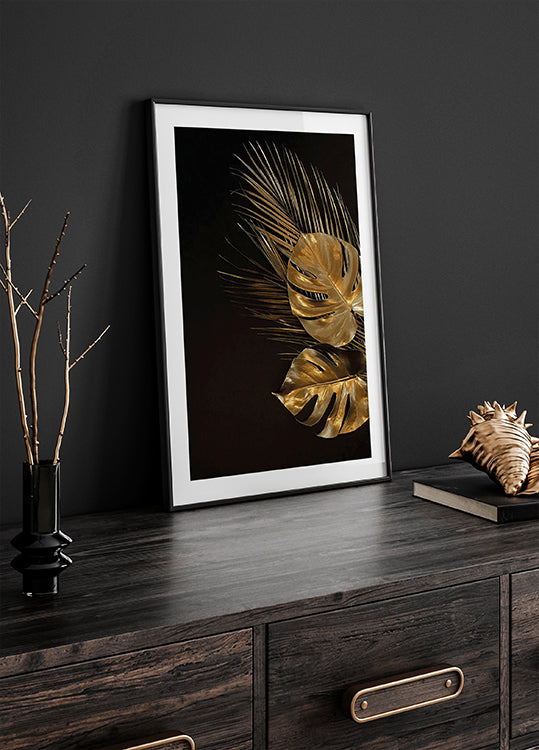 Golden Monstera & Palm Leaf №1 Plakat - Posterbox.dk