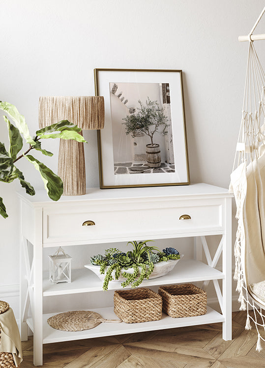 Olive Tree in Wooden Barrel Plakat - Posterbox.dk