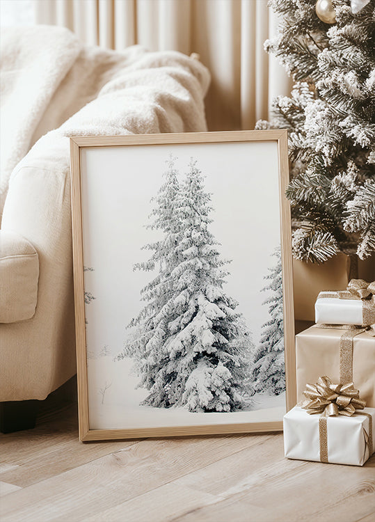 Snow-Covered Pine Trees Plakat - Posterbox.dk
