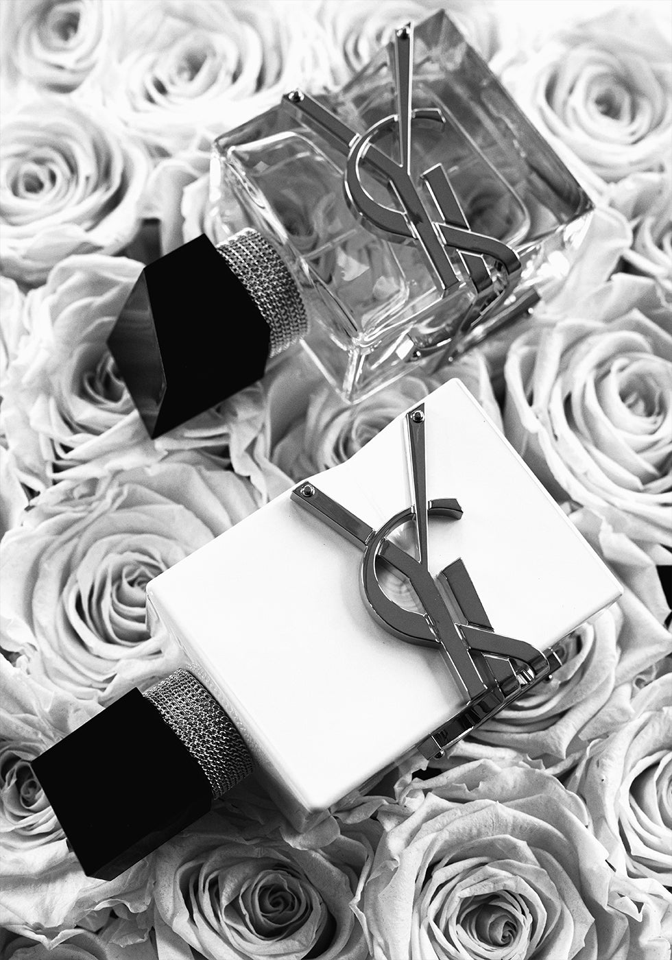 Yves Saint Laurent Perfume Black & White Plakat - Posterbox